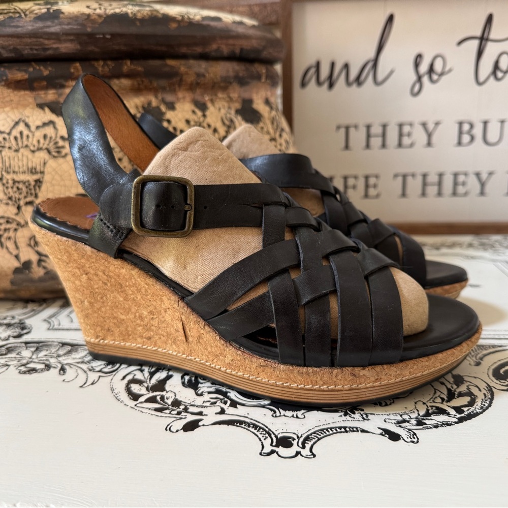 Clark's Indigo 83957 Size 8.5 Wedge Sandal